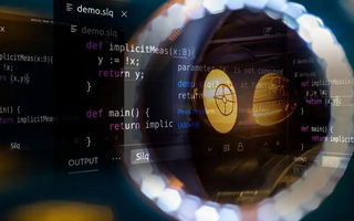 姜堰 api php源码,下载的php源码怎么运行呢？